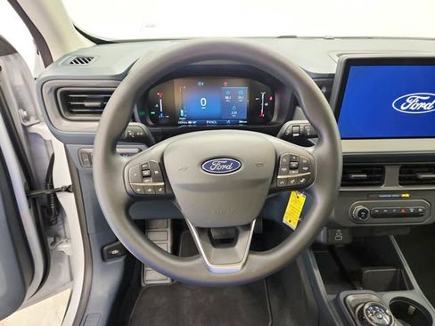 Used 2025 Ford Maverick XL w/ Equipment Group 102A image 20