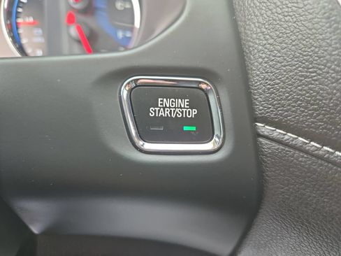 Used 2023 GMC Acadia Denali w/ Denali Technology Package AWD/4WD image 32