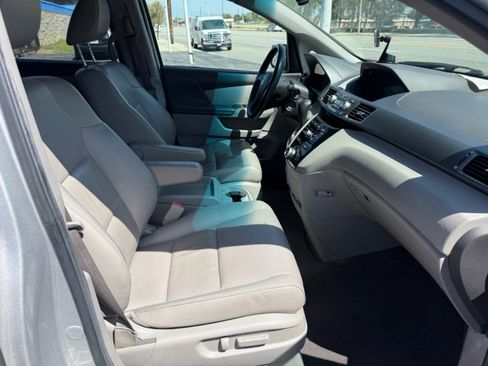 Used 2012 Honda Odyssey EX-L image 27