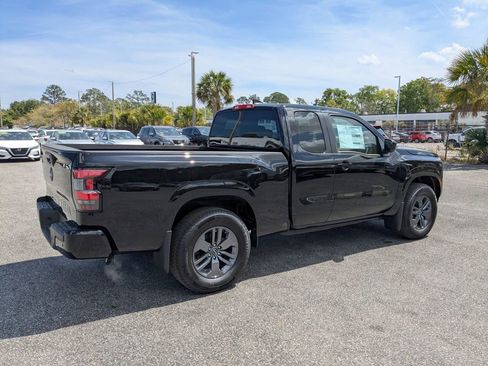 New 2025 Nissan Frontier SV RWD image 4
