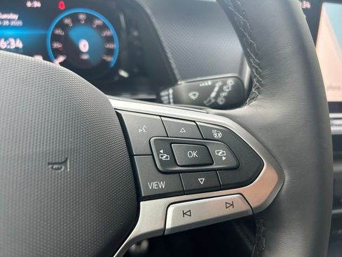 New 2026 Volkswagen Atlas Cross Sport SEL R-Line image 17