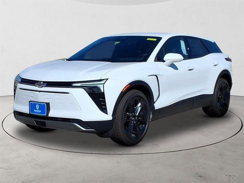 New 2026 Chevrolet Blazer EV LT w/ LPO, Blackout Package image 1
