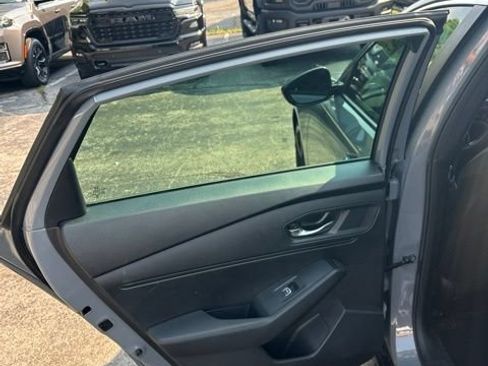 Used 2025 Honda Accord Sport image 28