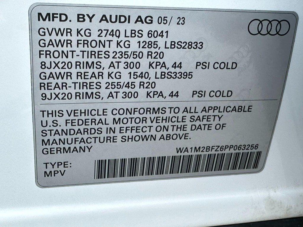 Used 2023 Audi Q4 e-tron Prestige w/ Black Optic Package AWD/4WD image 26