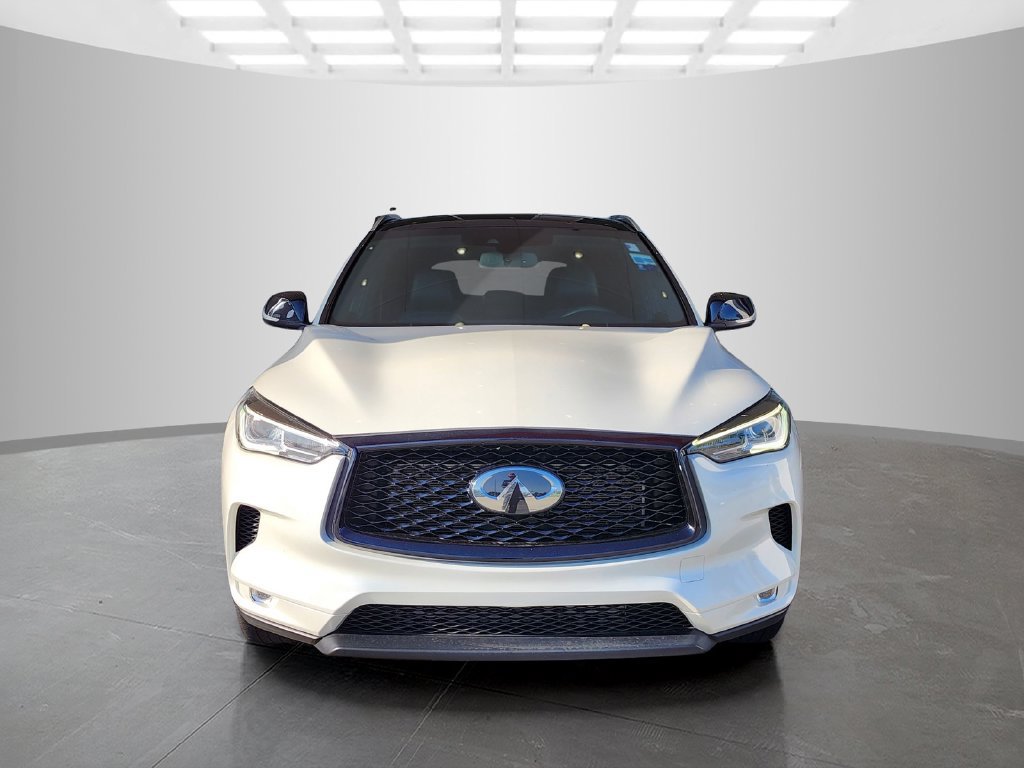 Used 2022 INFINITI QX50 Luxe w/ Appearance Package FWD image 2