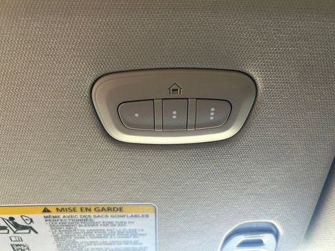 Used 2025 RAM 1500 Laramie AWD/4WD image 56