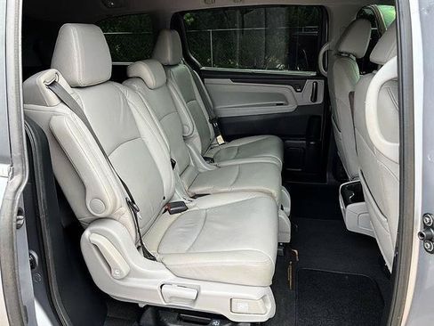 Used 2022 Honda Odyssey EX-L image 40
