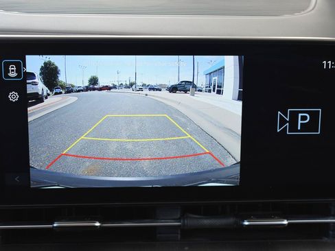 Used 2025 Hyundai Kona SEL AWD/4WD image 5