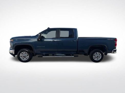 Certified 2025 Chevrolet Silverado 2500 LT w/ Convenience Package image 4