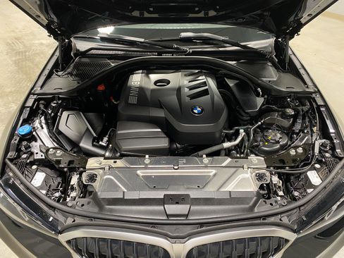 Certified 2025 BMW 330i xDrive Sedan w/ Convenience Package image 30