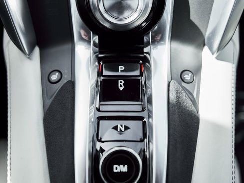 Used 2017 Acura NSX image 61