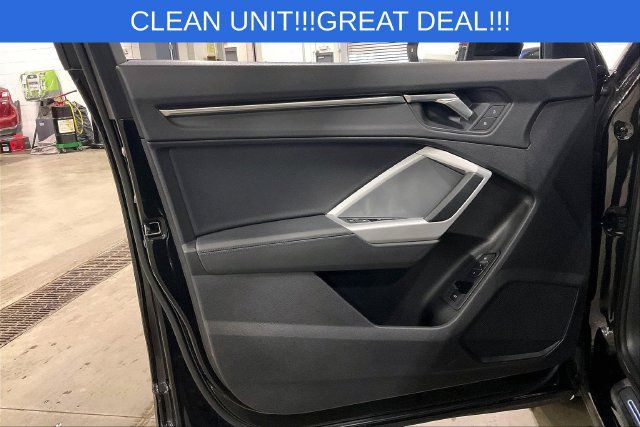 Used 2023 Audi Q3 2.0T Premium AWD/4WD image 23