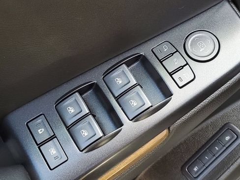 Used 2019 GMC Yukon Denali AWD/4WD image 28