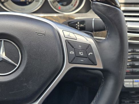 Used 2014 Mercedes-Benz E 350 Sedan image 26