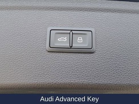 Used 2023 Audi Q5 2.0T Premium Plus w/ Premium Plus Package image 13