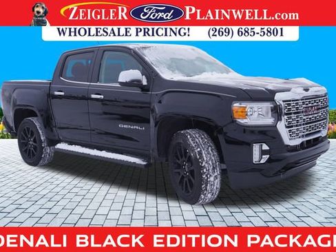 Used 2022 GMC Canyon Denali w/ Denali Black Edition Package image 4