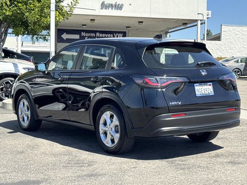 Used 2023 Honda HR-V LX image 3