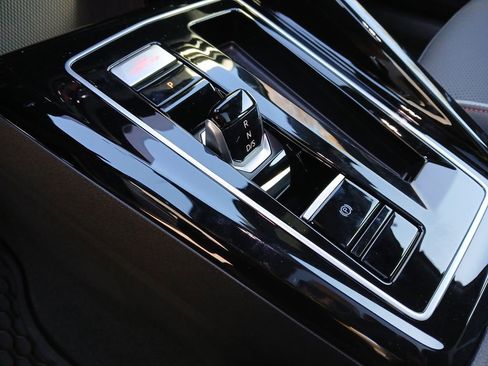 New 2026 Volkswagen GTI SE image 24