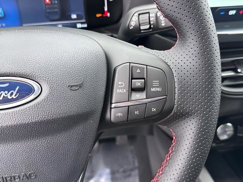 New 2026 Ford Escape ST-Line w/ Tech Pack #1 FWD image 16