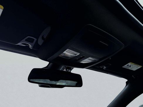 Used 2017 Dodge Challenger SXT Plus image 30