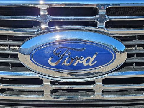 Used 2024 Ford F350 XLT image 29