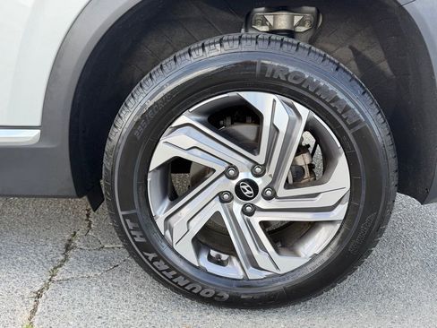 Used 2023 Hyundai Santa Fe SEL w/ Premium Package image 11