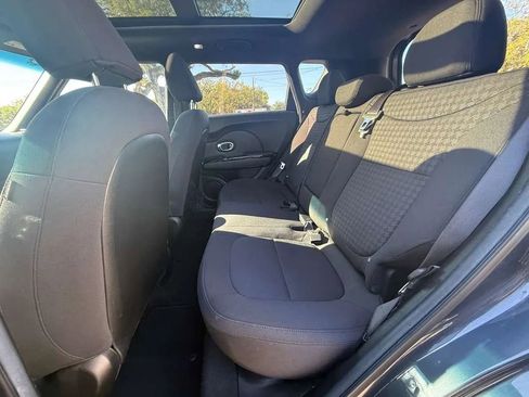 Used 2014 Kia Soul ! w/ Sun & Sound Package image 20