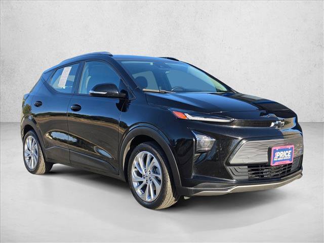 Used 2022 Chevrolet Bolt EUV LT w/ Comfort Package FWD image 8