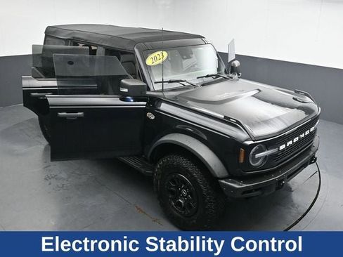 Certified 2023 Ford Bronco Wildtrak AWD/4WD image 35