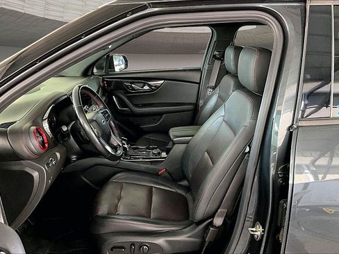 Used 2019 Chevrolet Blazer RS FWD image 21