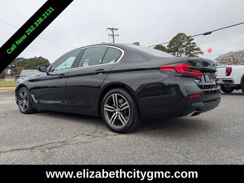 Used 2023 BMW 530i xDrive w/ Premium Package image 6