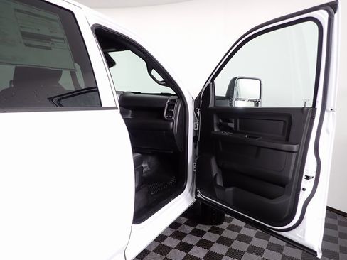 New 2026 RAM 3500 Tradesman w/ Chrome Appearance Group A image 25