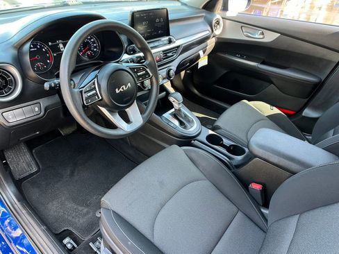 Used 2023 Kia Forte LXS FWD image 10