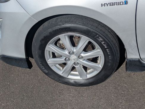 Used 2017 Toyota Prius C Three image 13