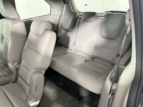 Used 2016 Honda Odyssey EX-L image 22