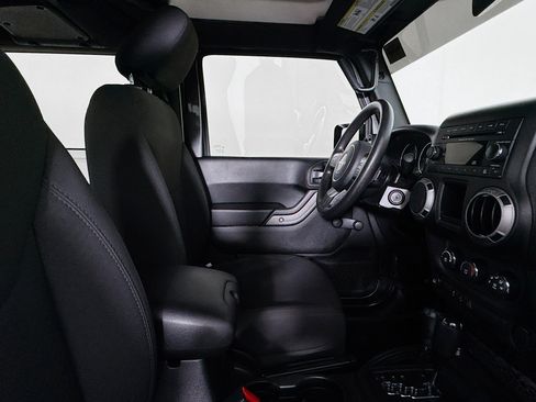 Used 2017 Jeep Wrangler Sport image 37