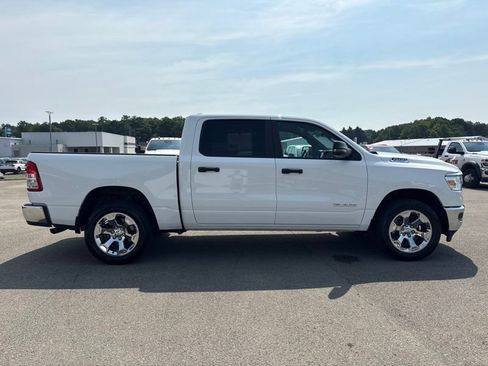 Used 2023 RAM 1500 Big Horn AWD/4WD image 2