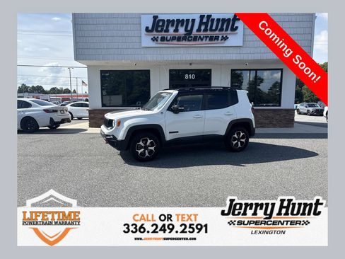 Used 2022 Jeep Renegade Trailhawk AWD/4WD image 1