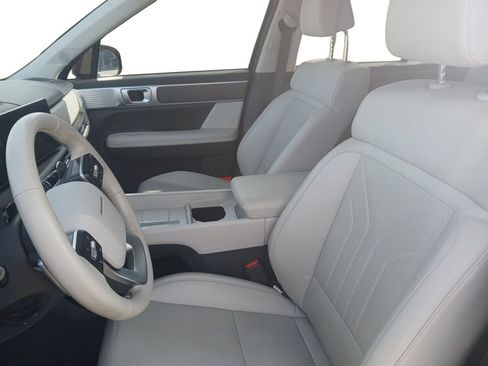 Used 2024 Hyundai Santa Fe SEL image 10