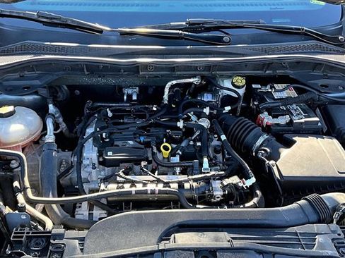 Used 2020 Ford Escape SE image 30