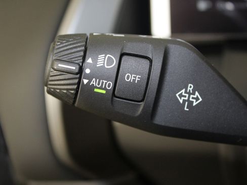 New 2026 BMW X3 xDrive30 w/ Premium Package image 25