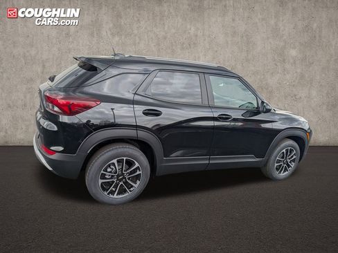 New 2026 Chevrolet TrailBlazer LT FWD image 8