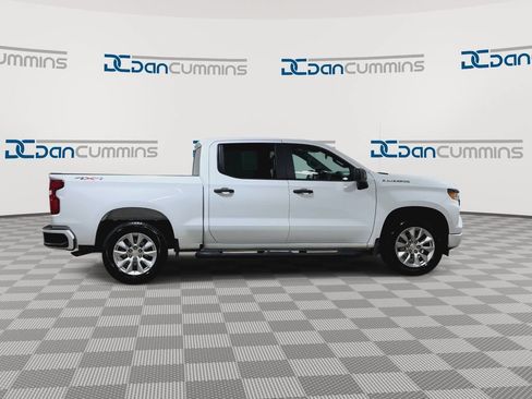 Used 2024 Chevrolet Silverado 1500 Custom AWD/4WD image 2