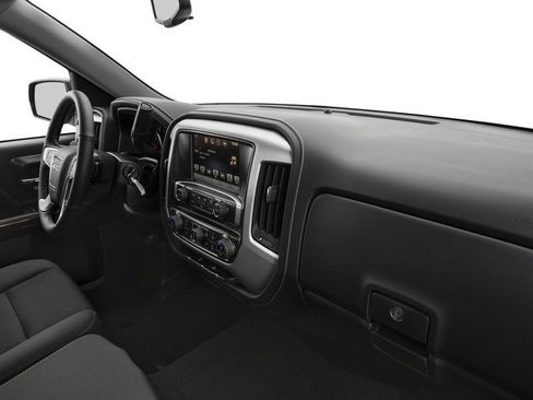 Used 2018 GMC Sierra 1500 SLE w/ SLE Value Package AWD/4WD image 19