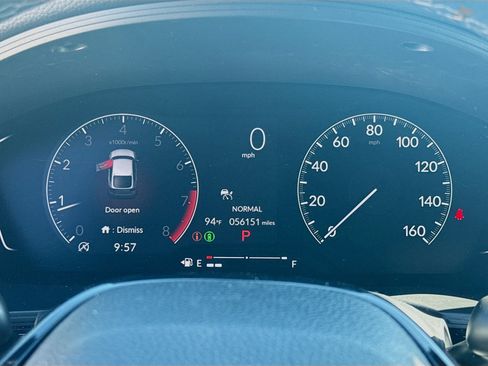 Used 2023 Honda Civic Sport image 11