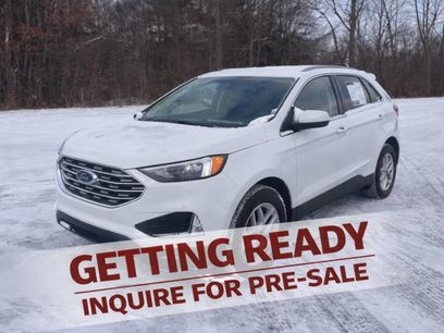 Used 2022 Ford Edge SEL w/ Convenience Package