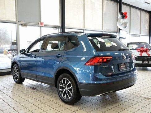 Used 2018 Volkswagen Tiguan S image 5