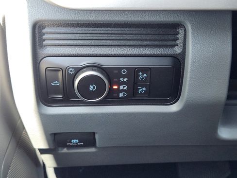 Used 2025 Ford F250 XL w/ STX Appearance Package image 17