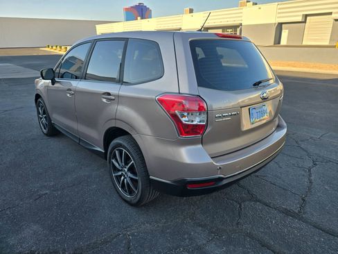 Used 2014 Subaru Forester 2.5i AWD/4WD image 6