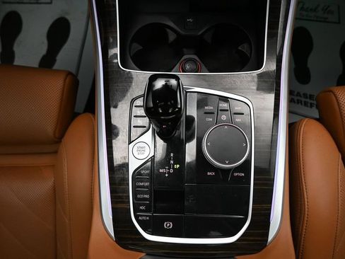 Used 2023 BMW X5 xDrive40i AWD/4WD image 19
